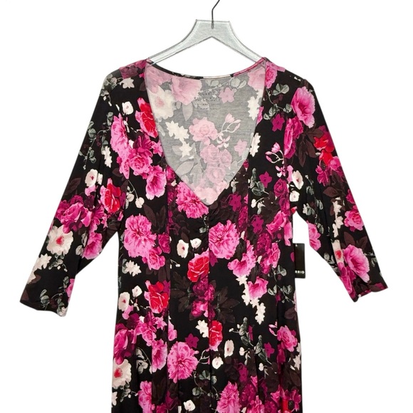 NEW Torrid Black Pink Floral V Neck 3/4 Supersoft Women’s Skater Dress Sz 1X - Picture 5 of 13